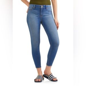 No boundaries jeggings